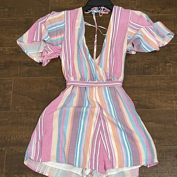 Multicolor Romper - Picture 2 of 4